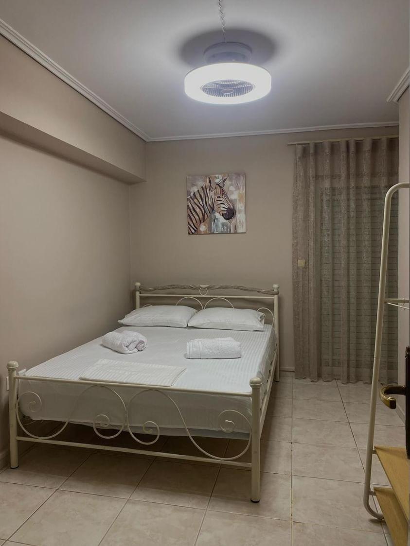 Fay's * Nafpaktos